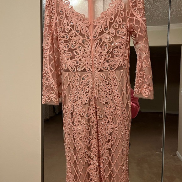 Peach pearl embroidered longline dress never worn - Picture 4 of 5